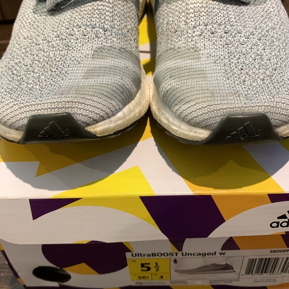 Adidas WMN Ultra Boost Uncaged Running Shoes US5.5 Light Grey/Baby Blue & Pink - Picture 9 of 12